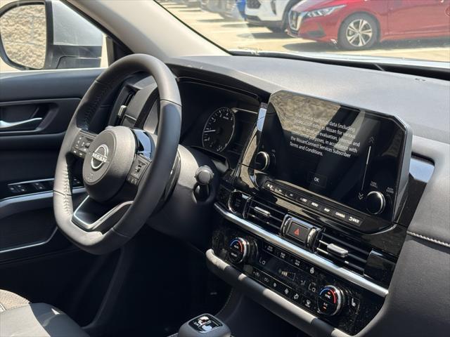 new 2025 Nissan Pathfinder car, priced at $44,446