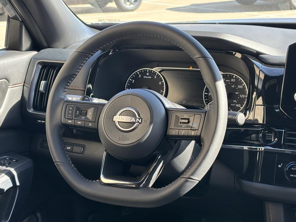 new 2025 Nissan Pathfinder car, priced at $36,398
