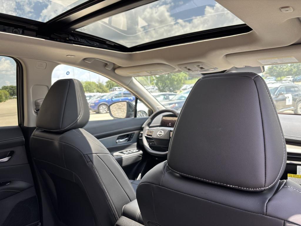 new 2025 Nissan Murano car, priced at $46,315