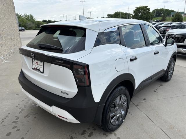 new 2025 Nissan Kicks car, priced at $24,718