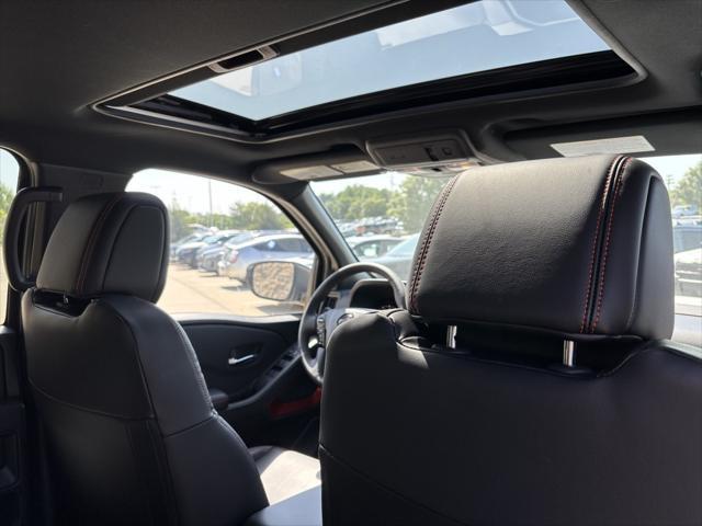 new 2025 Nissan Frontier car, priced at $44,335