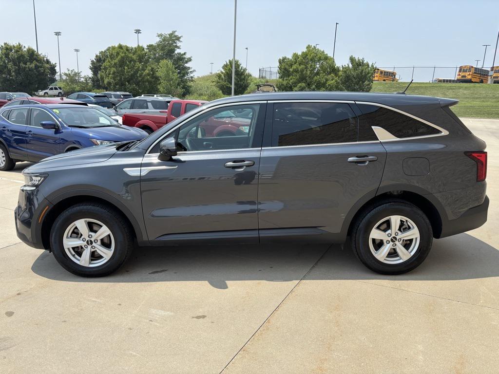 used 2023 Kia Sorento car, priced at $23,964