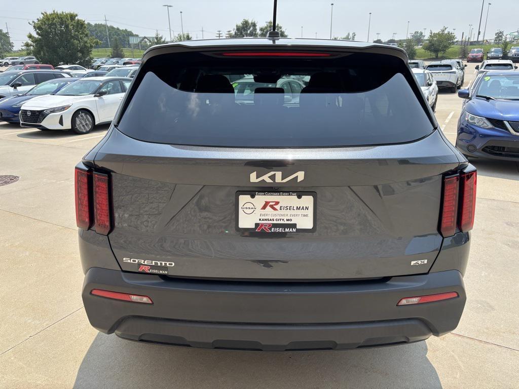 used 2023 Kia Sorento car, priced at $23,964