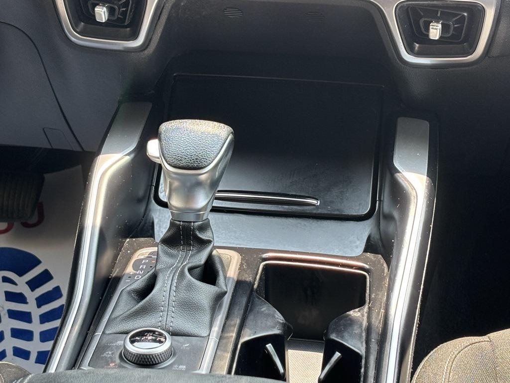 used 2023 Kia Sorento car, priced at $23,964