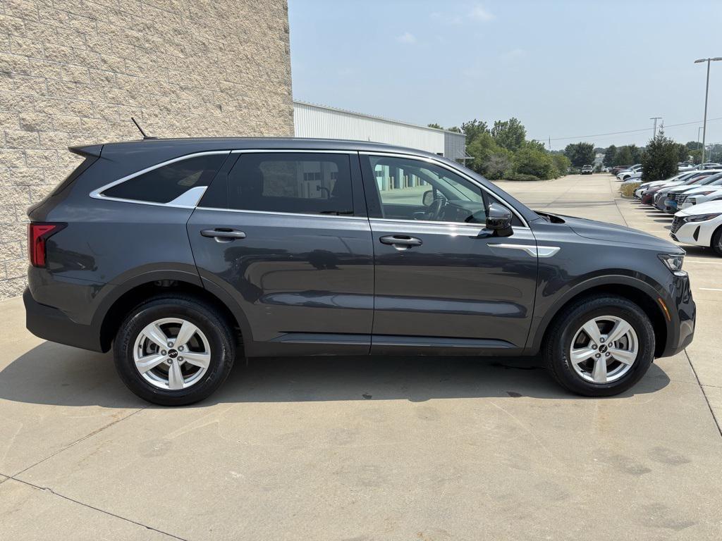used 2023 Kia Sorento car, priced at $23,964