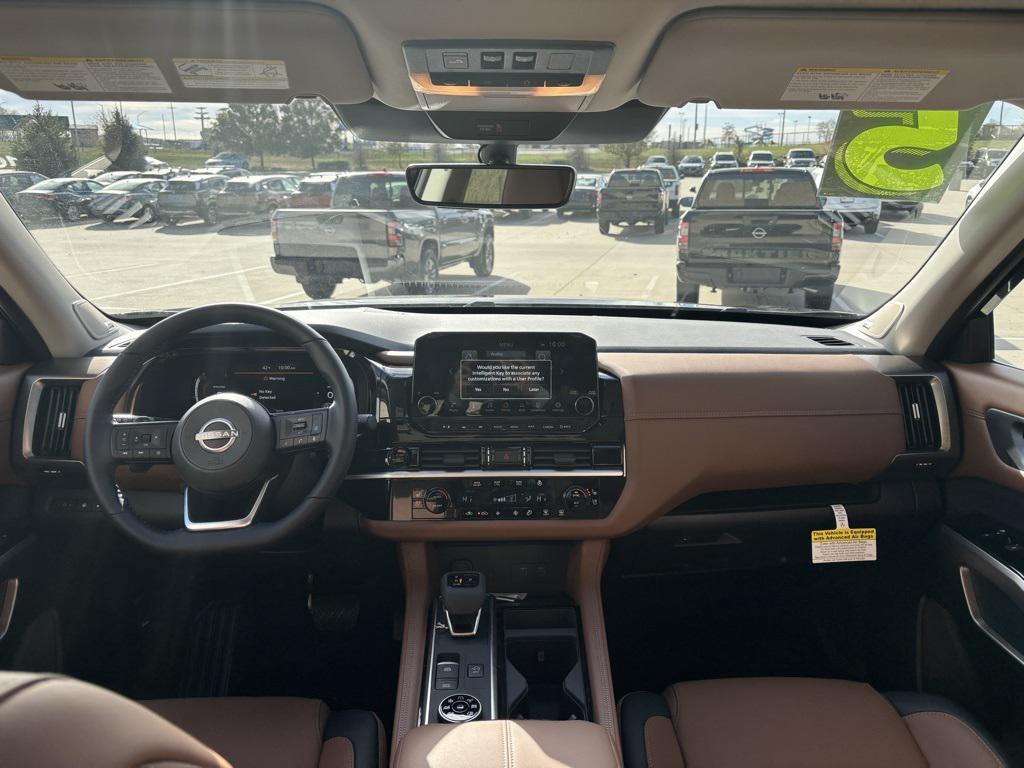 new 2025 Nissan Pathfinder car, priced at $45,514