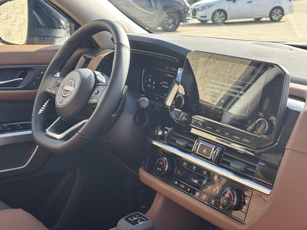 new 2025 Nissan Pathfinder car, priced at $45,514