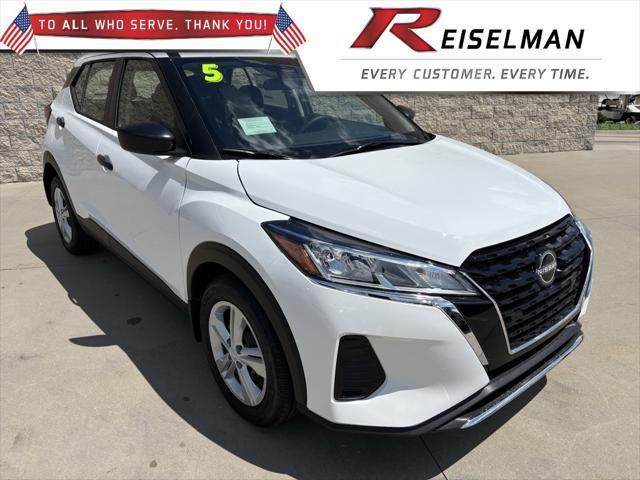 new 2025 Nissan Kicks car, priced at $21,864