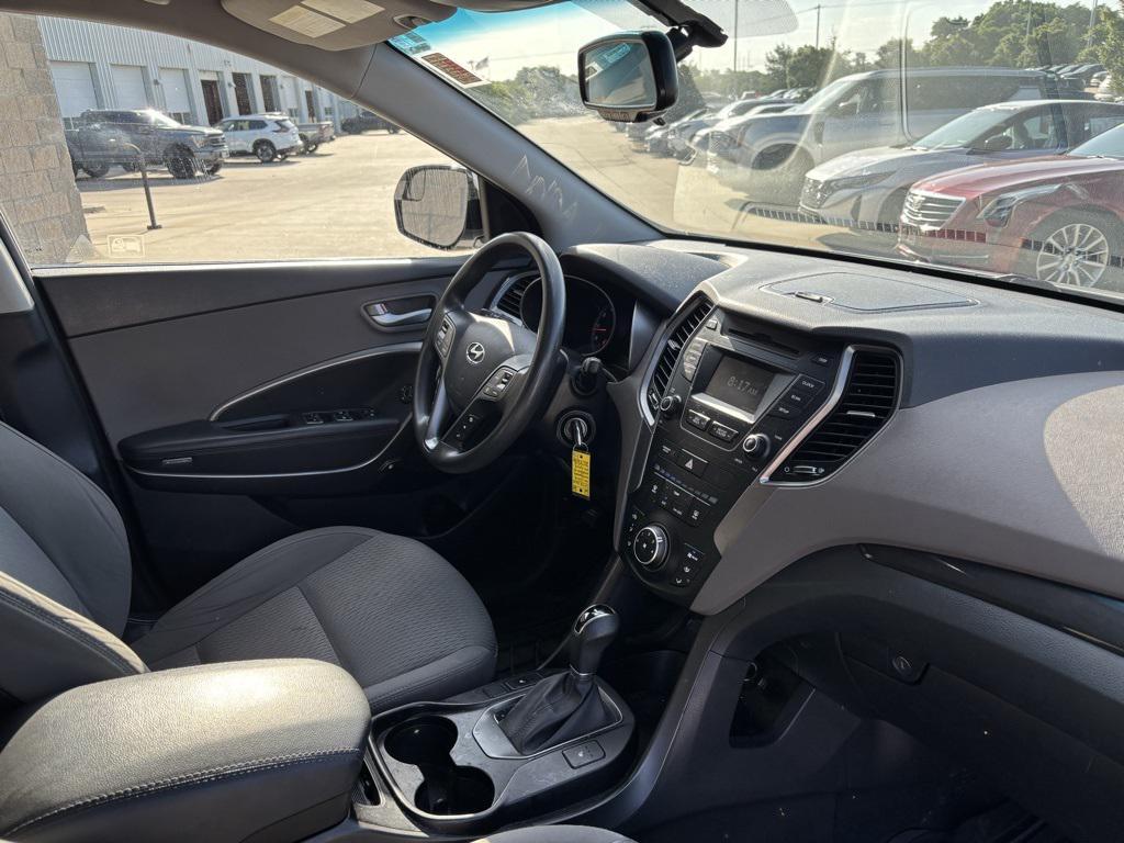 used 2016 Hyundai Santa Fe car, priced at $7,879