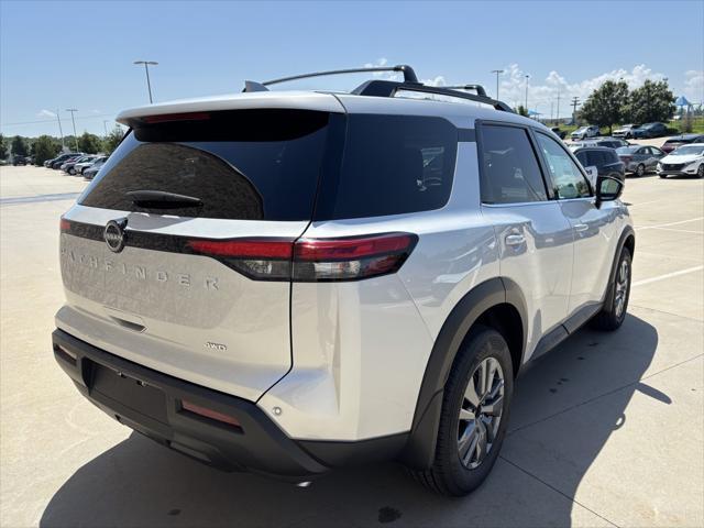 new 2025 Nissan Pathfinder car, priced at $41,979