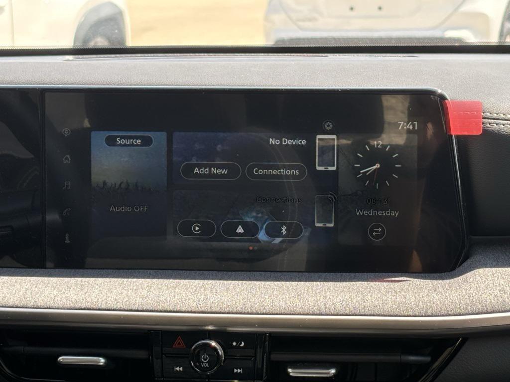 new 2025 Nissan Kicks car, priced at $25,945