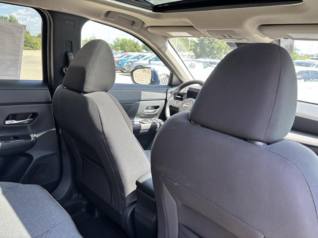 new 2025 Nissan Kicks car, priced at $25,945