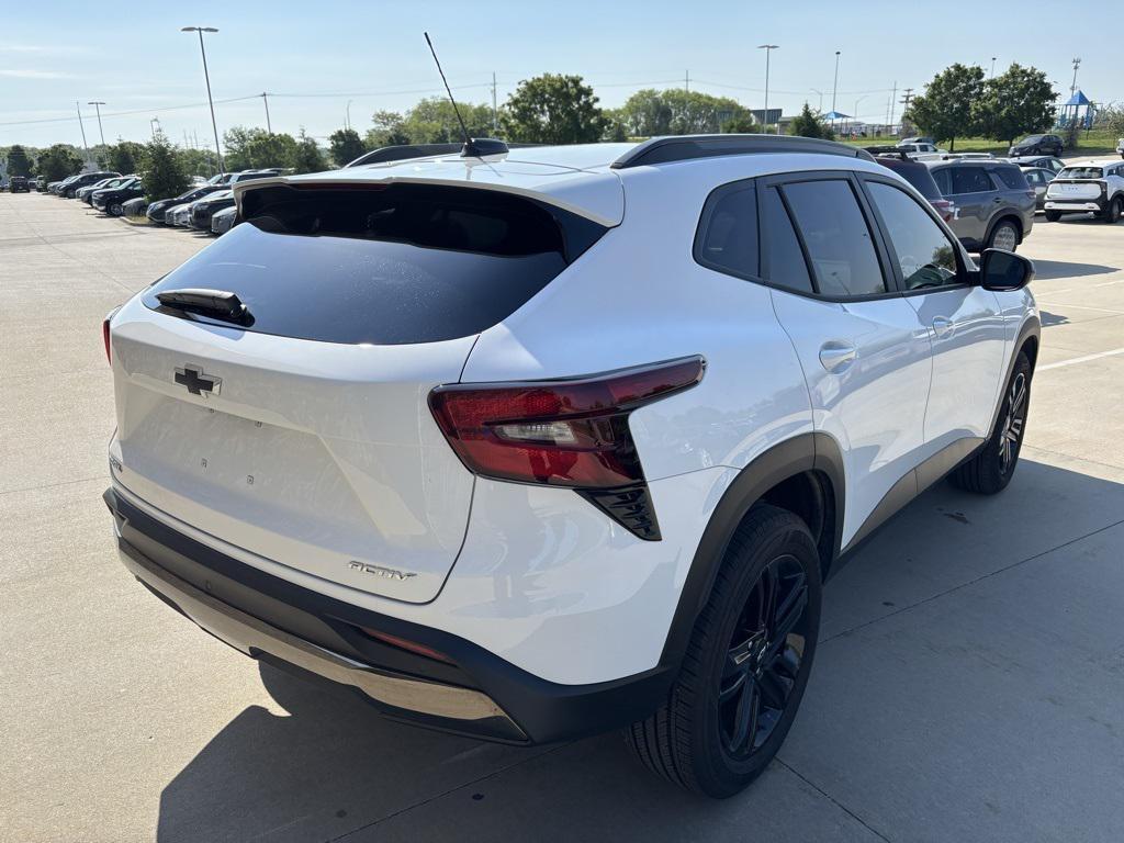 used 2025 Chevrolet Trax car, priced at $23,731
