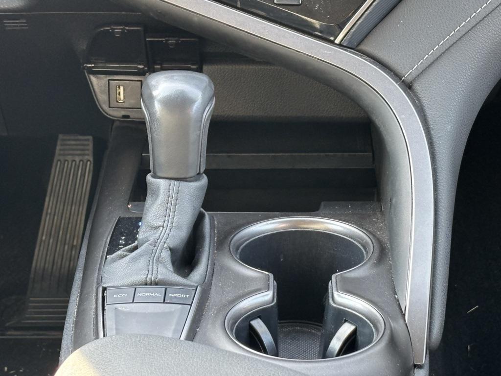 used 2024 Toyota Camry car, priced at $23,913