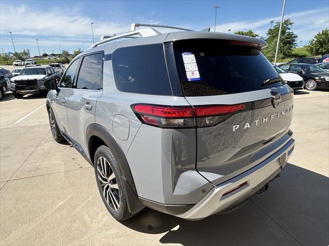 new 2025 Nissan Pathfinder car, priced at $50,785