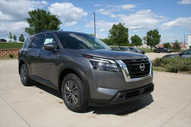 new 2024 Nissan Pathfinder car, priced at $41,774