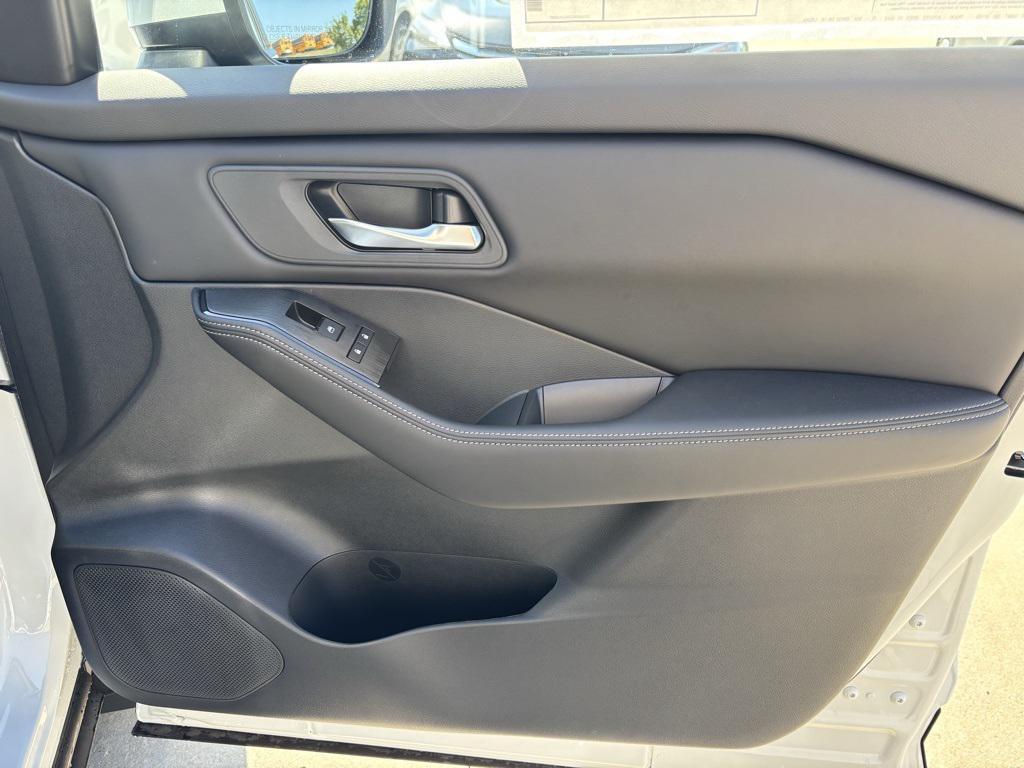 new 2026 Nissan Rogue car, priced at $29,419