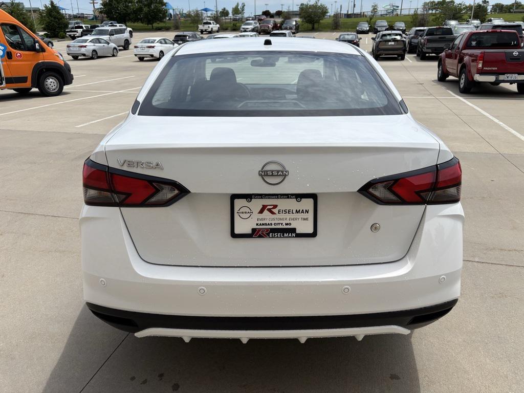 new 2025 Nissan Versa car, priced at $19,294