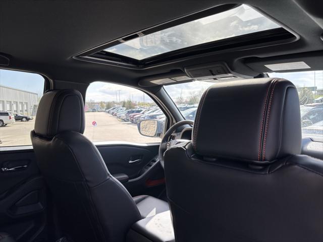 new 2025 Nissan Frontier car, priced at $46,298