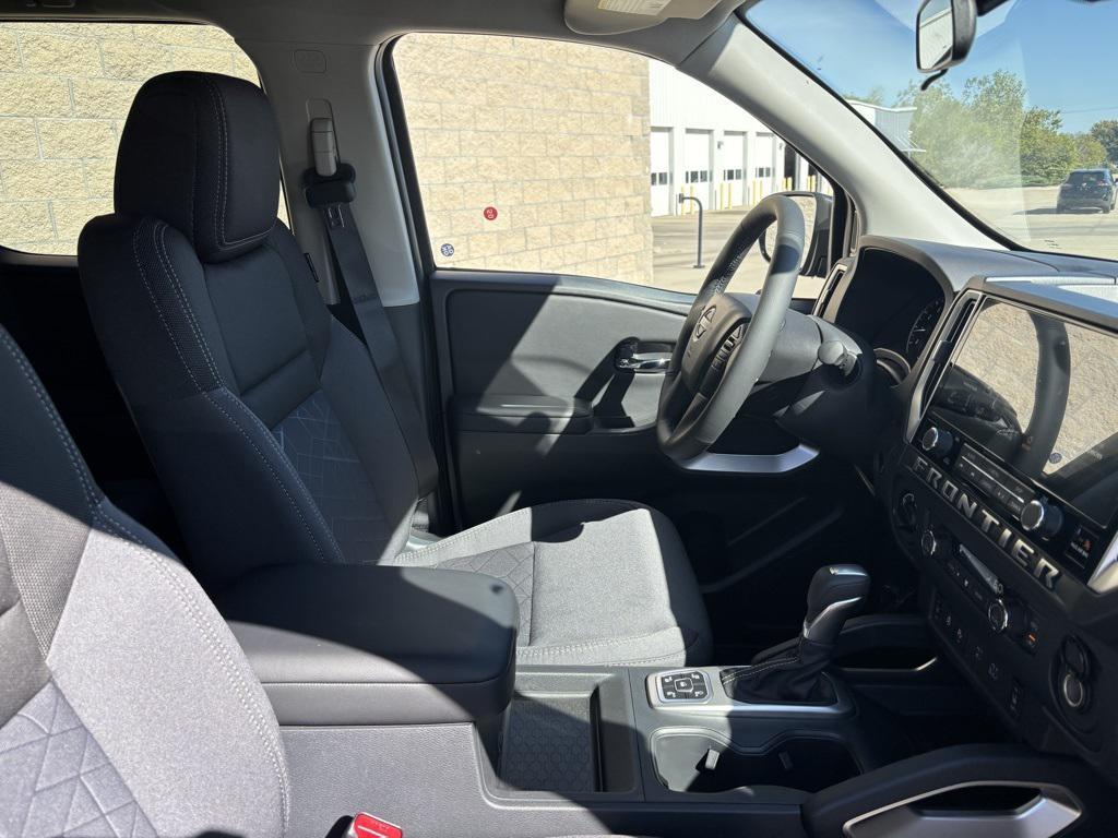 new 2026 Nissan Frontier car, priced at $40,916