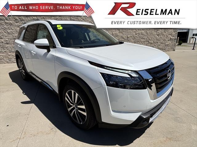 new 2025 Nissan Pathfinder car, priced at $49,932