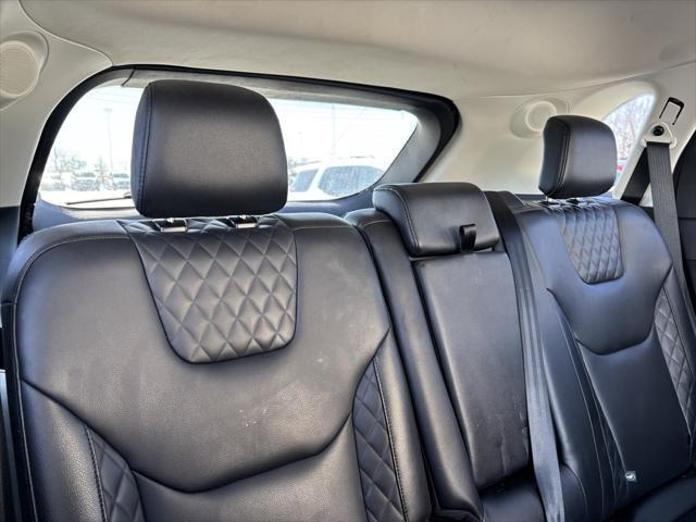 used 2024 Ford Edge car, priced at $31,948