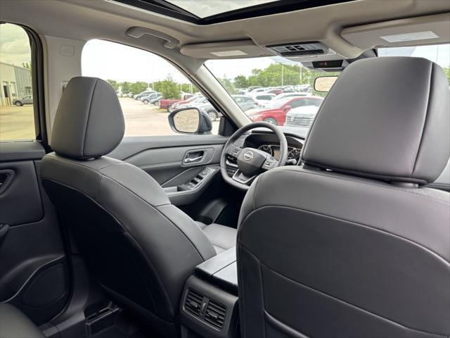 new 2025 Nissan Rogue car, priced at $33,905