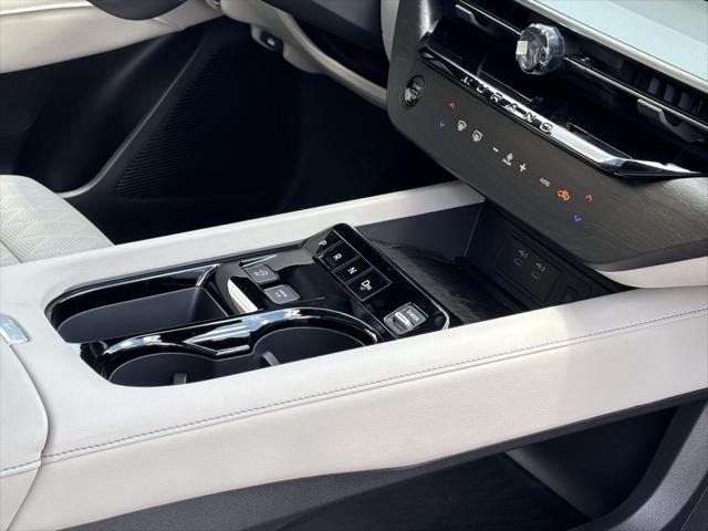 new 2025 Nissan Murano car, priced at $49,621