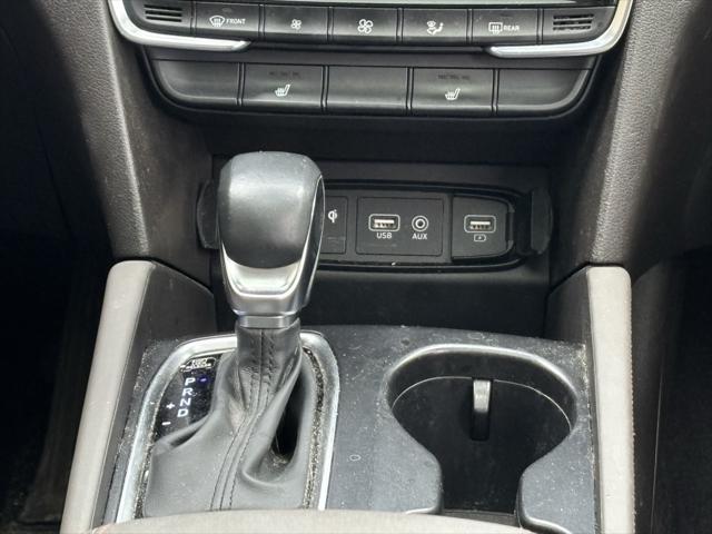 used 2020 Hyundai Santa Fe car, priced at $18,530