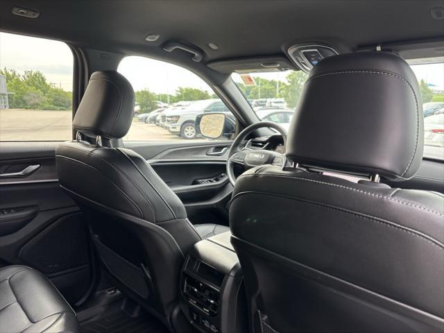 used 2024 Jeep Grand Cherokee car, priced at $39,491