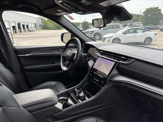 used 2024 Jeep Grand Cherokee car, priced at $39,491