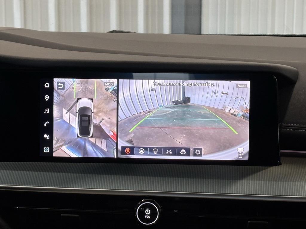 used 2025 Nissan Murano car, priced at $39,376