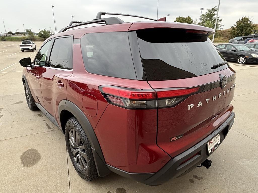used 2022 Nissan Pathfinder car, priced at $23,451