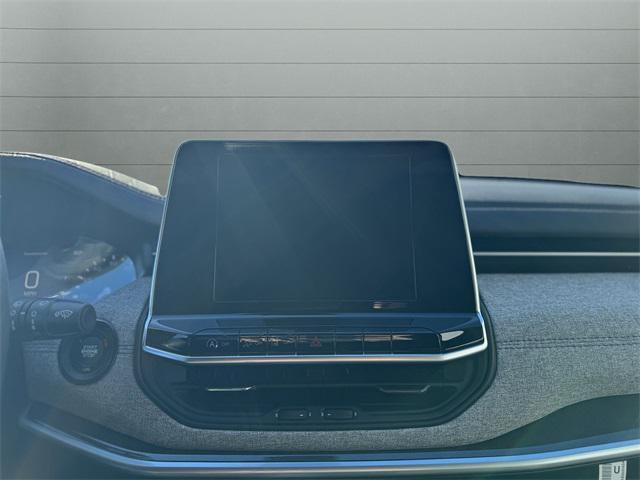 new 2025 Jeep Compass car, priced at $32,245