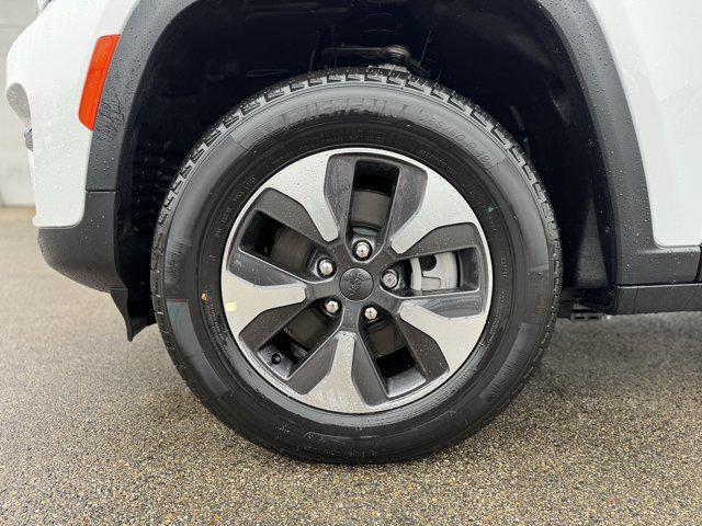 new 2025 Jeep Grand Cherokee 4xe car, priced at $54,602