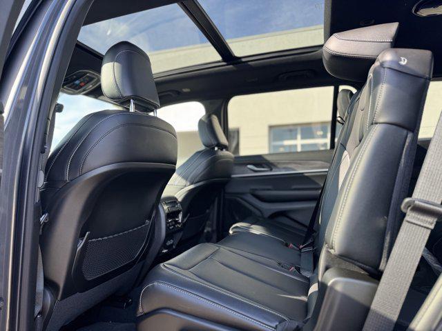 new 2025 Jeep Grand Cherokee L car, priced at $49,559