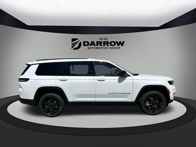 new 2024 Jeep Grand Cherokee L car, priced at $51,095