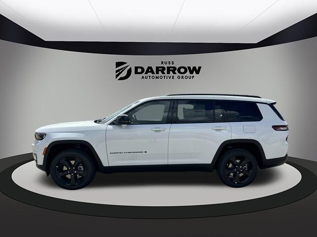 new 2024 Jeep Grand Cherokee L car, priced at $51,095