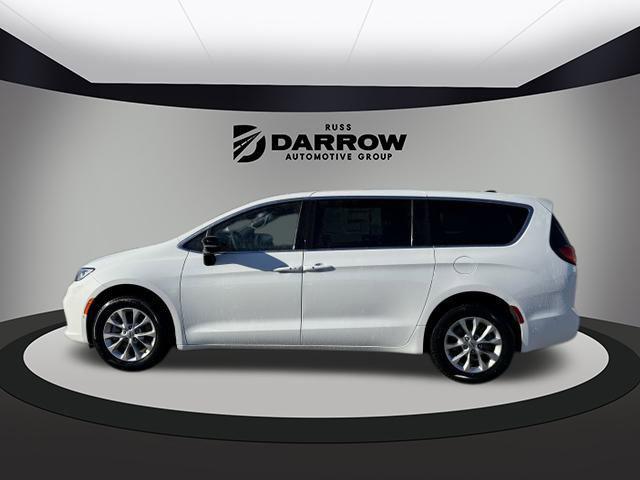 new 2025 Chrysler Pacifica car, priced at $42,050