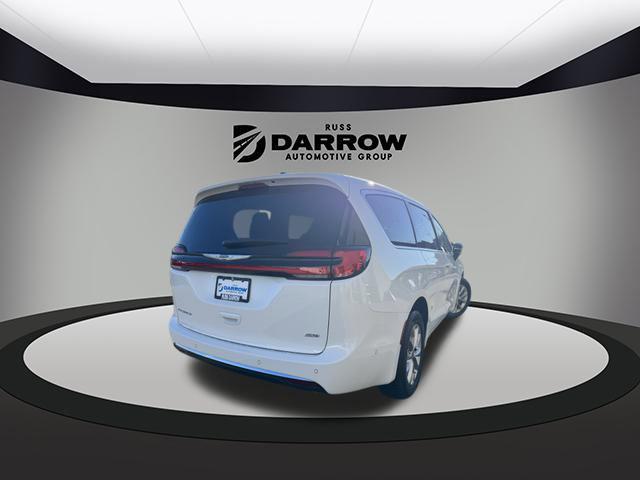 new 2025 Chrysler Pacifica car, priced at $42,050
