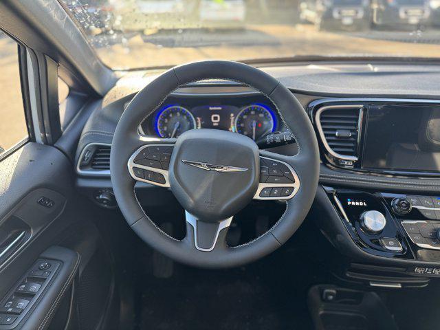 new 2025 Chrysler Pacifica car, priced at $42,050