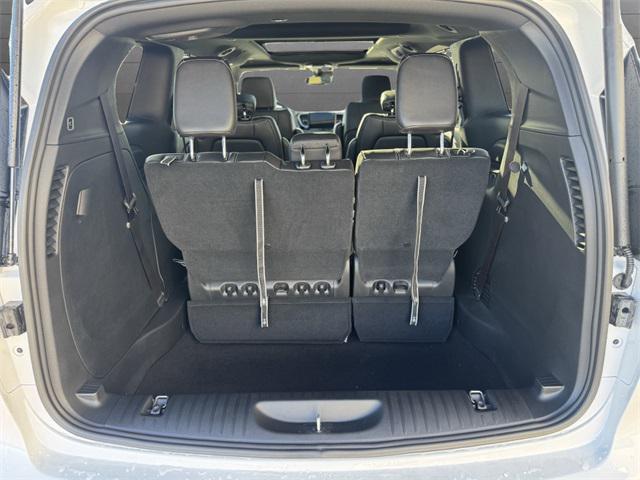 new 2025 Chrysler Pacifica car, priced at $44,291