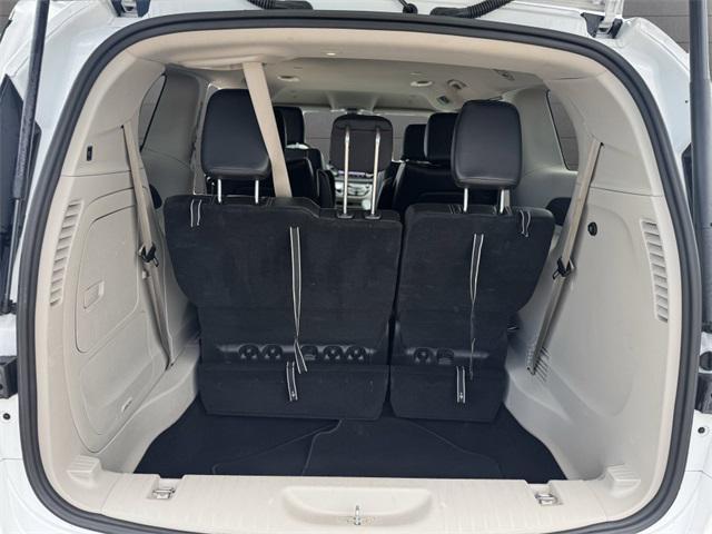 used 2023 Chrysler Pacifica Hybrid car, priced at $24,999
