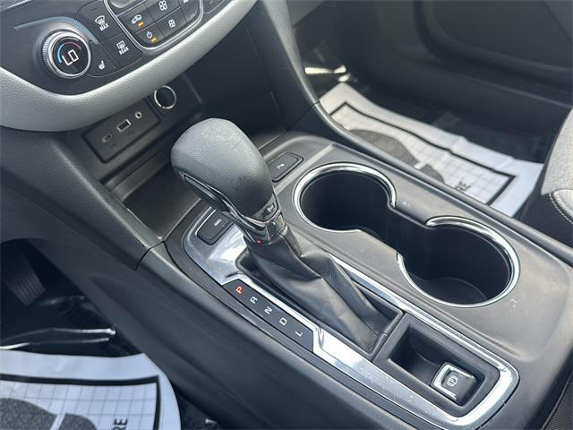 used 2024 Chevrolet Equinox car, priced at $21,948