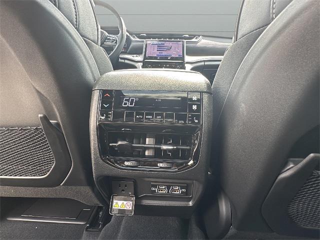 new 2025 Jeep Grand Cherokee L car, priced at $56,997