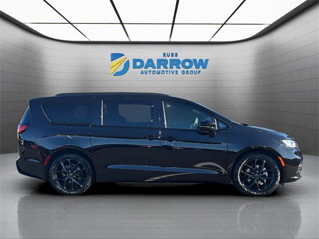 new 2026 Chrysler Pacifica car, priced at $54,090