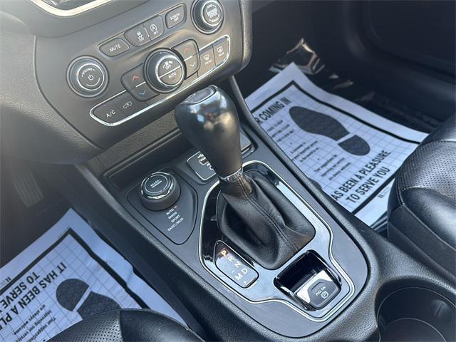 used 2022 Jeep Cherokee car, priced at $25,087