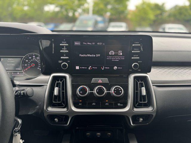 used 2022 Kia Sorento car, priced at $23,704
