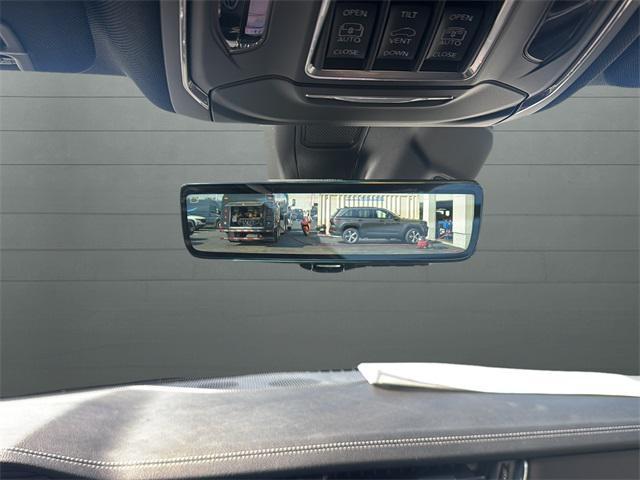 new 2025 Jeep Grand Cherokee car, priced at $58,430