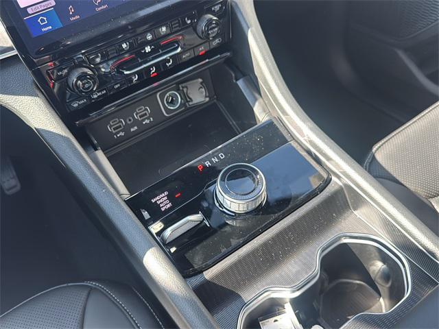 new 2025 Jeep Grand Cherokee car, priced at $58,430